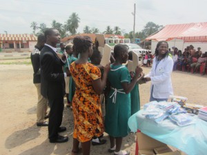 School-students-teachers-received-books-other-supplies-Ghana-missions-2015IMG 0535